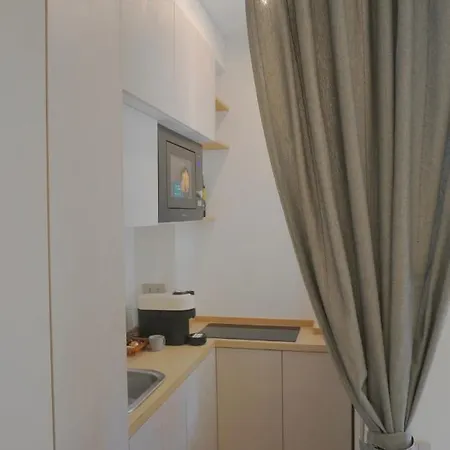 Monobo Luxury Smart Loft In Porta Romana Lägenhet